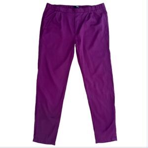 Brooklyn Industries wine/maroon pleated ankle trousers, size medium colorblock